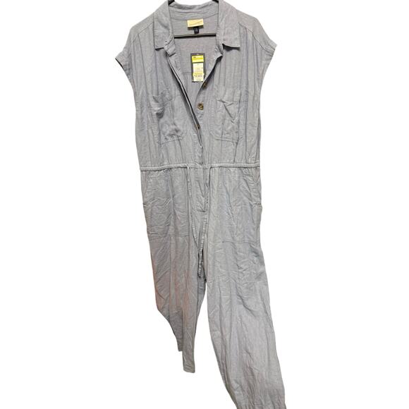 Womans jumpsuiy 17 - Picture 2 of 3